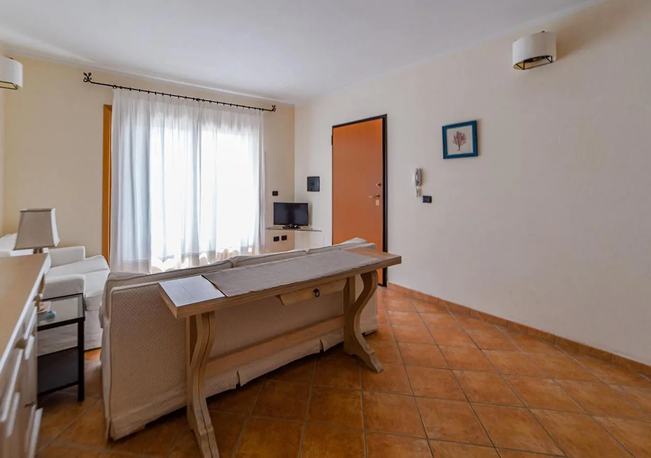 Pgs Immobiliare Srls Terramare Trilocale Con Balcone Vista Mare La Maddalena Apartamento